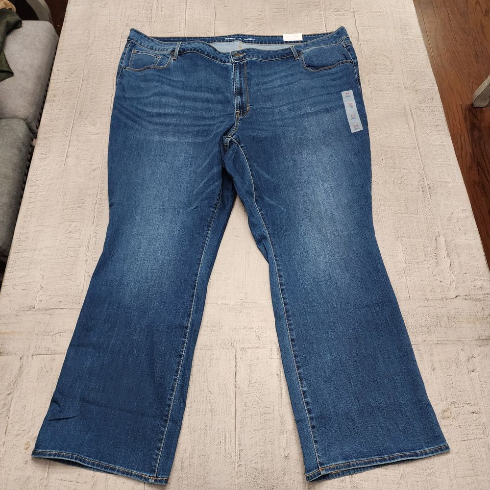 Old Navy Womens Plus Size 30 Mid-Rise Kicker Bootcut Denim Blue Jeans‎ NWT!